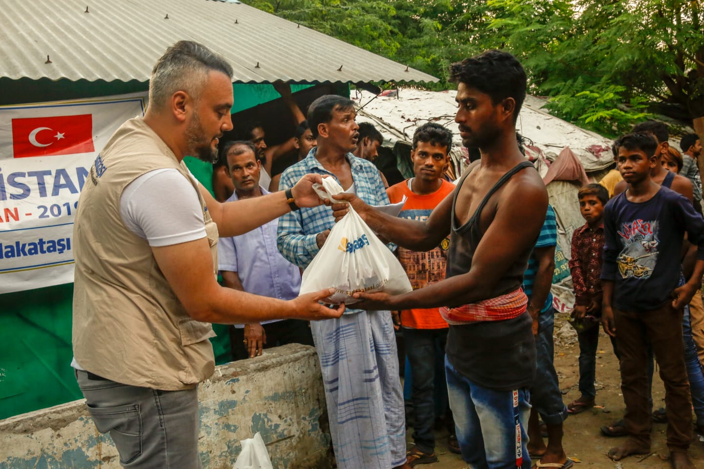 Eid Al-Adha was celebrated in 4 continents