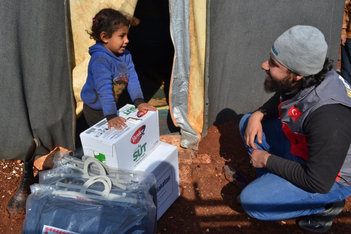 Aid to Flood Victims in Idlib