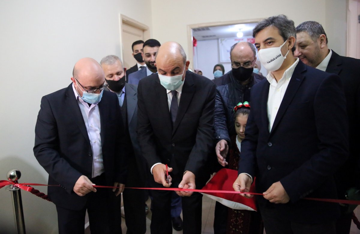 Support Palestinian Refugees in Lebanon