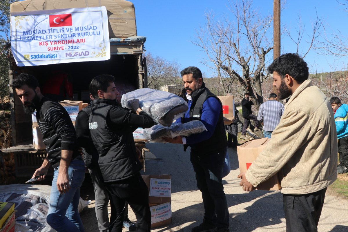 Urgent Aid to Idlib With the Contribution of MÜSİAD