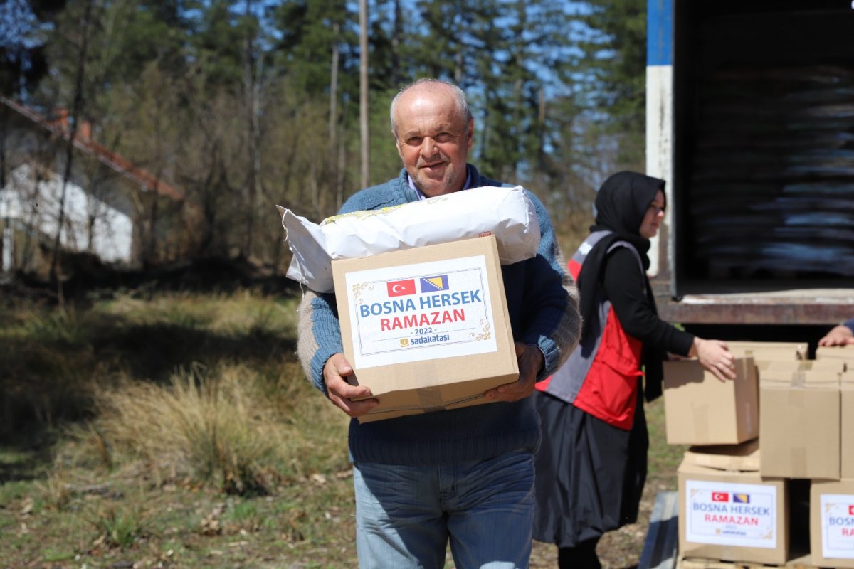Ramadan aid to Bosnia